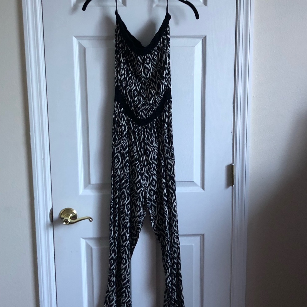 Arden B Sleeveless Pantsuit